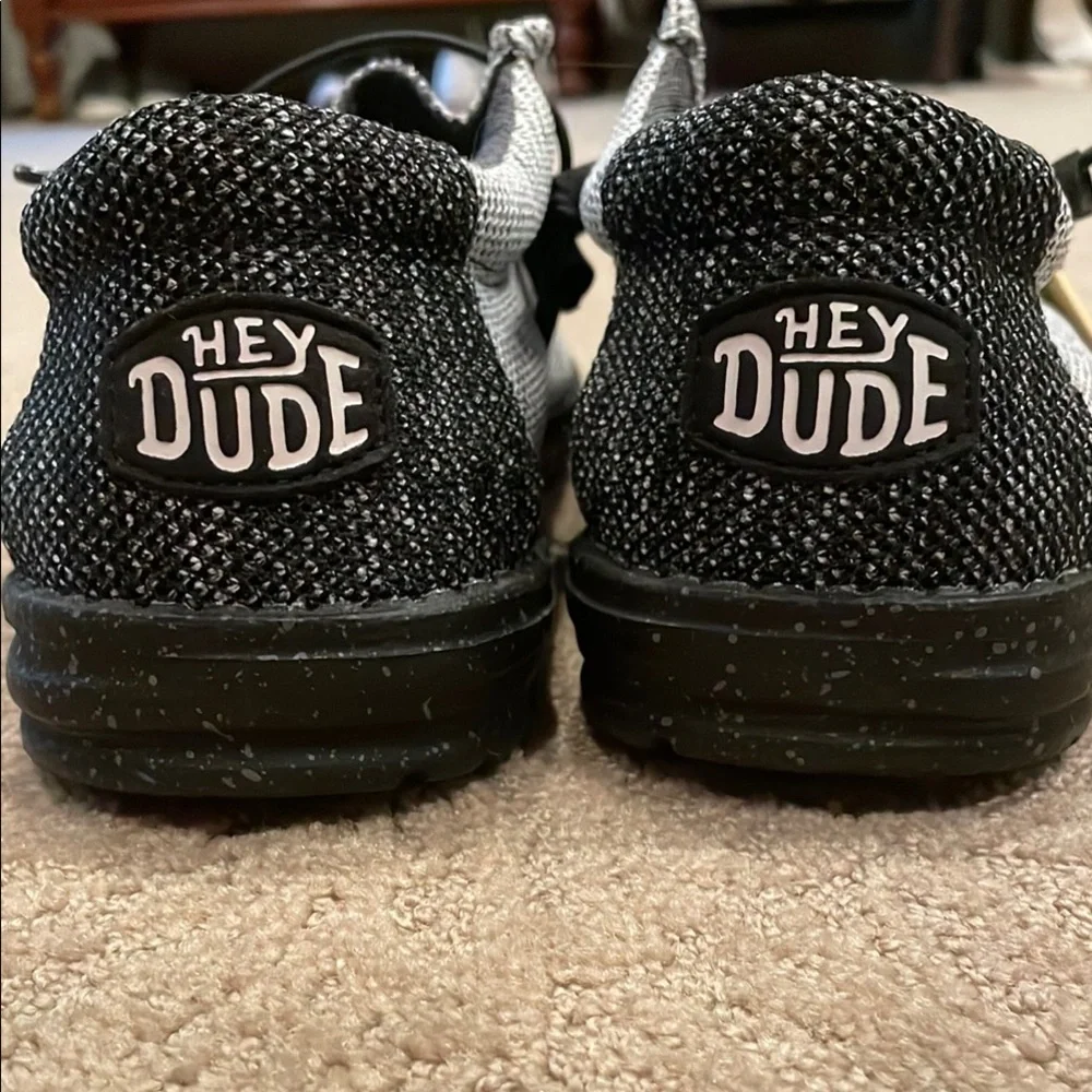 NWT Hey Dude Men’s Gray Loafers - Picture 4 of 7
